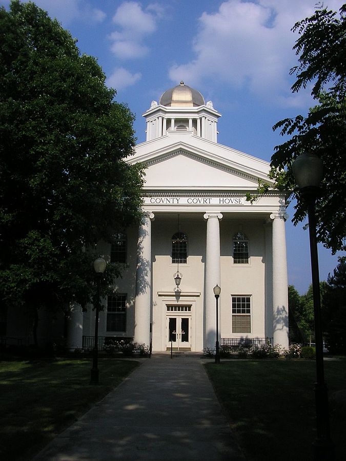 675px-Kenton_county_courthouse