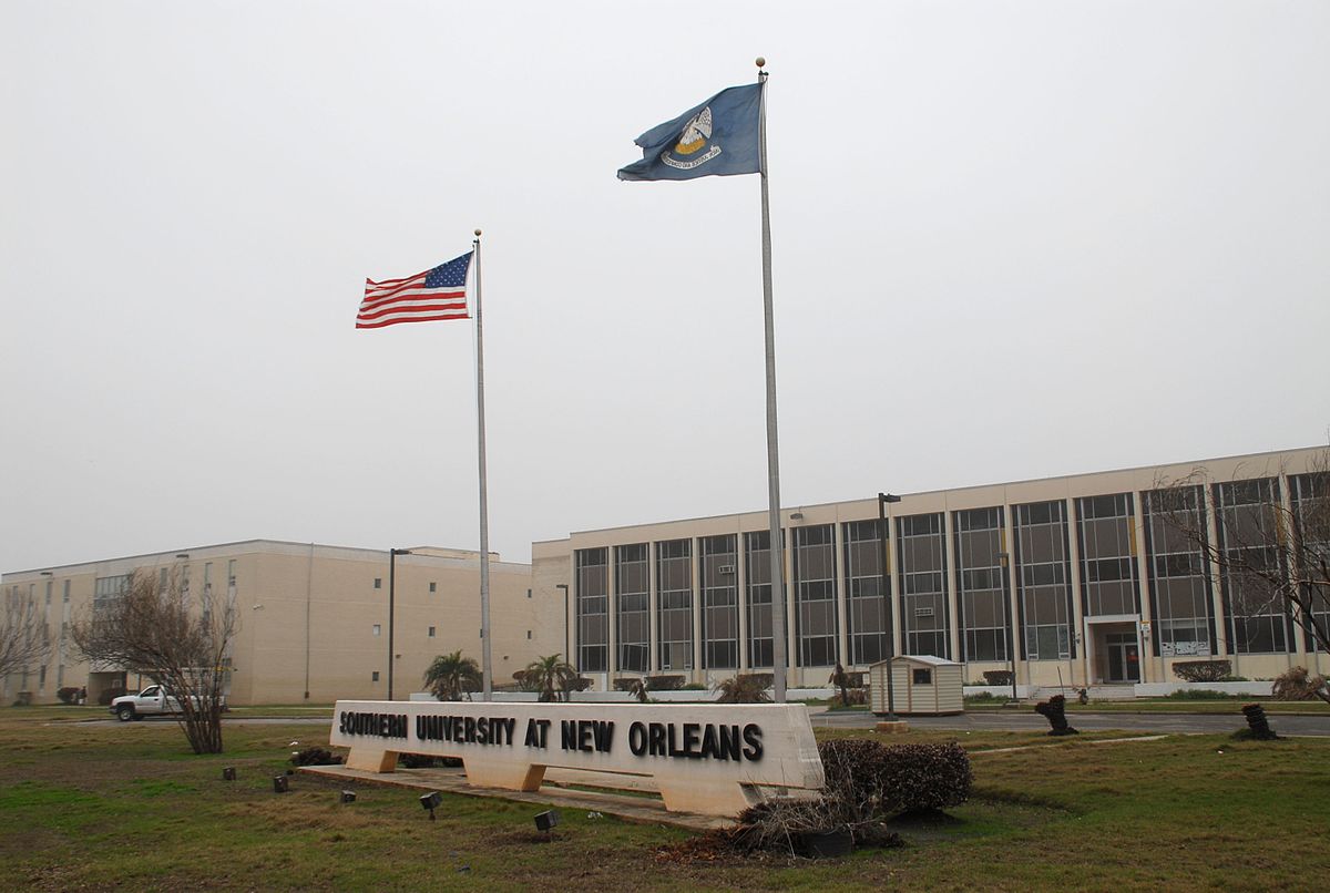 1200px-FEMA_-_21725_-_Photograph_by_Marvin_Nauman_taken_on_01-23-2006_in_Louisiana