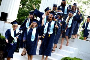 Graduating_Seniors_passing_through_the_Columns_at_Westminster_College_to_enter_the_-real_world-